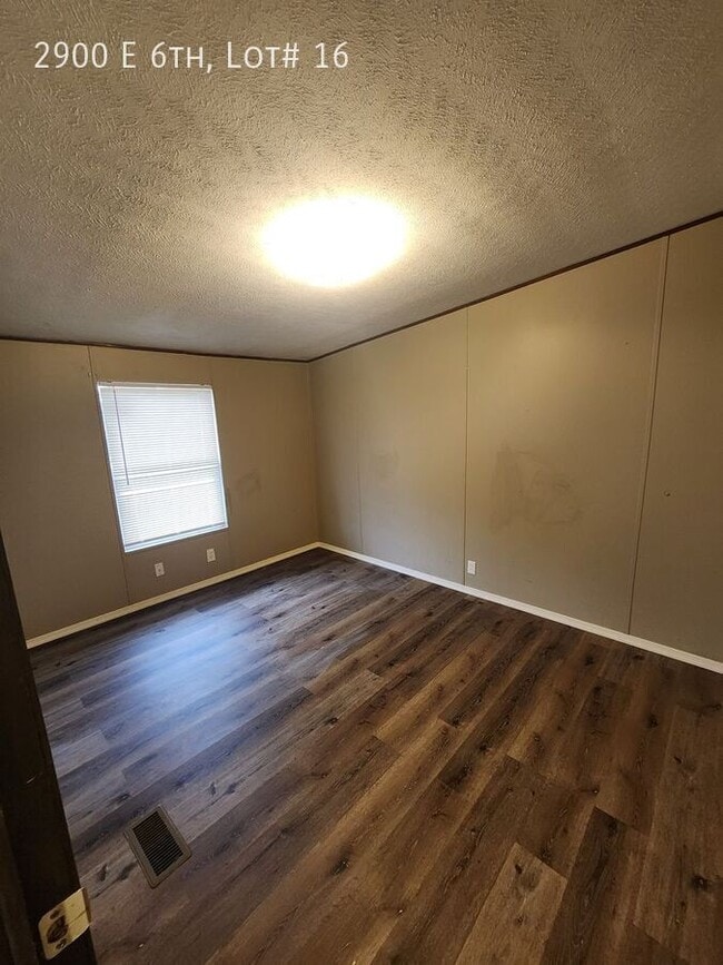 Foto del edificio - 2900 E 6th Ave