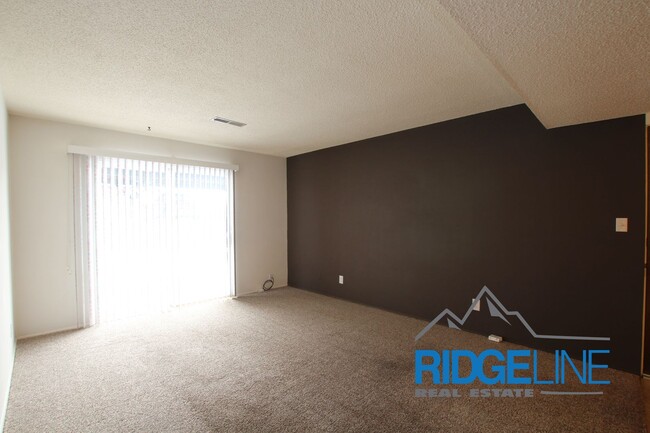 Foto del edificio - Centrally Located Condo for Lease!