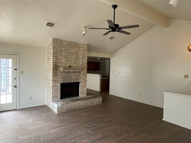 Building Photo - 1422 Ash Oak Dr