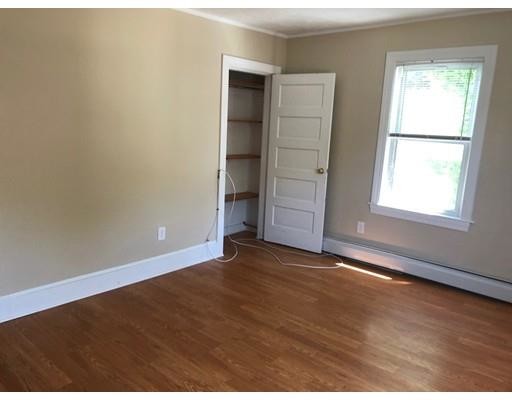 Building Photo - 76 Alpine Pl