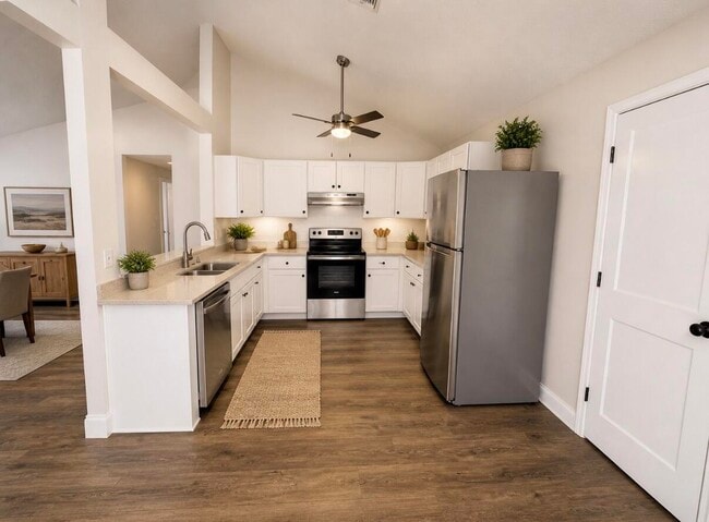 Foto del edificio - 22750 Pickerel Cir