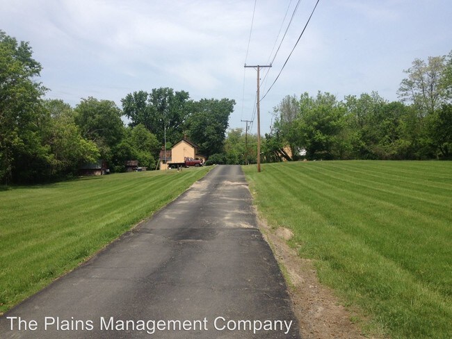 Foto del edificio - 3 br, 1 bath House - 6421 Ashby Lane Unit 4