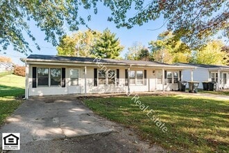 Building Photo - 701 Lake Ave