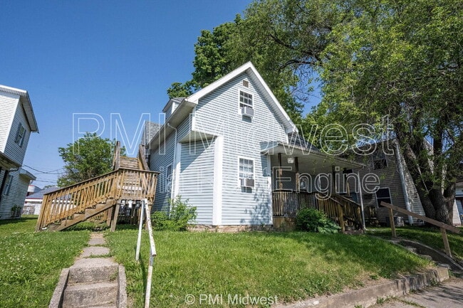 Building Photo - 921 S Buckeye St