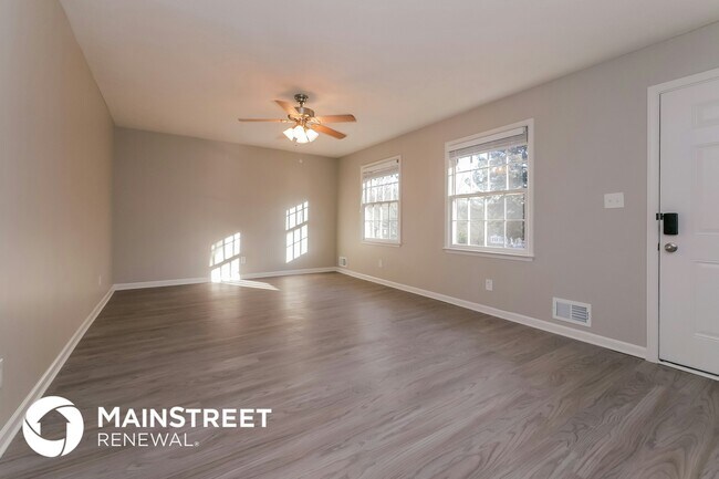 Foto del edificio - 2826 Bretton Dr