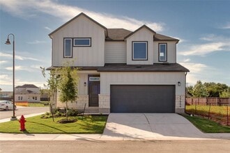 Building Photo - 17506 El Hidalgo Dr