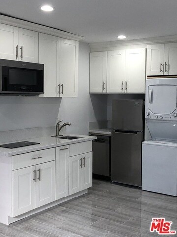 Foto del edificio - 602 N Maple Dr