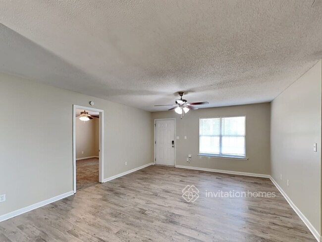 Building Photo - 1316 Cochran Ridge Rd