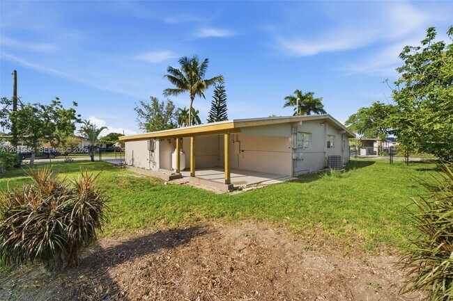 Building Photo - 14310 SW 271st Terrace