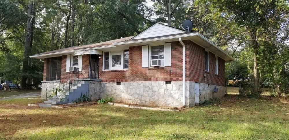 Foto principal - 2555 Macon Dr SW