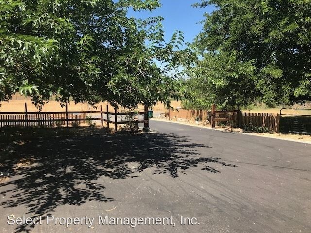 Foto del edificio - 3 br, 3 bath House - 13445 Jones Bar Rd