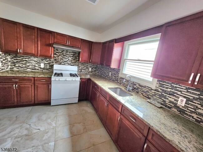 Foto del edificio - 617 N 7th St
