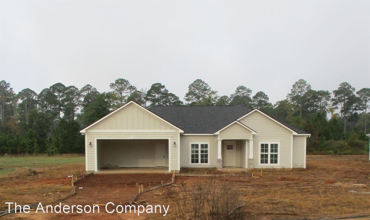5 br, 3 bath House 156 Scarlet Way House Rental in Leesburg, GA