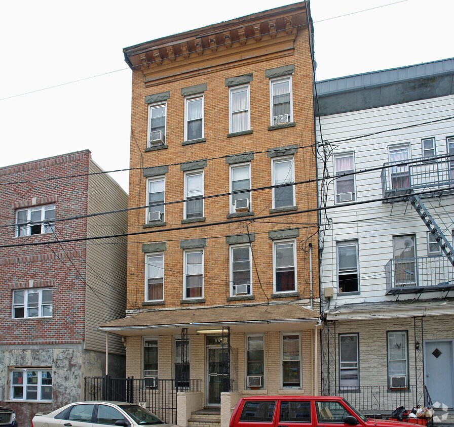 Foto del edificio - 527 27th St