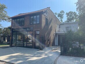 exterior - 2435 Beechwood Blvd
