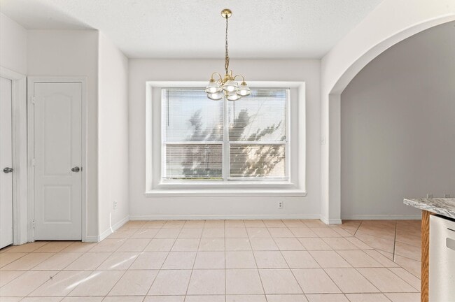 Foto del edificio - 12011 Cobbs Creek Ct