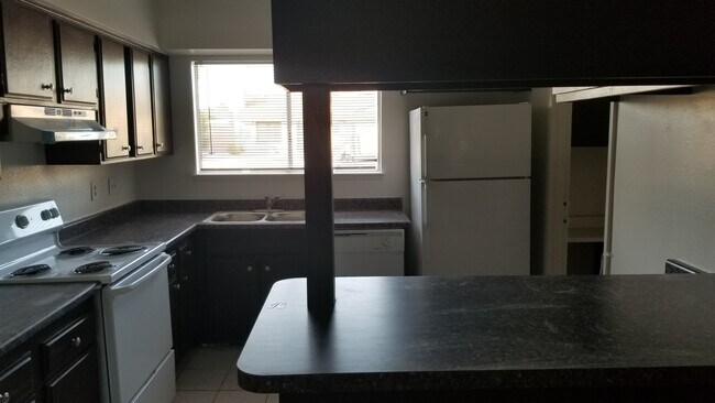 Foto del edificio - 3913 Grass Valley Pl