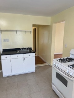 Building Photo - 2 Chace St