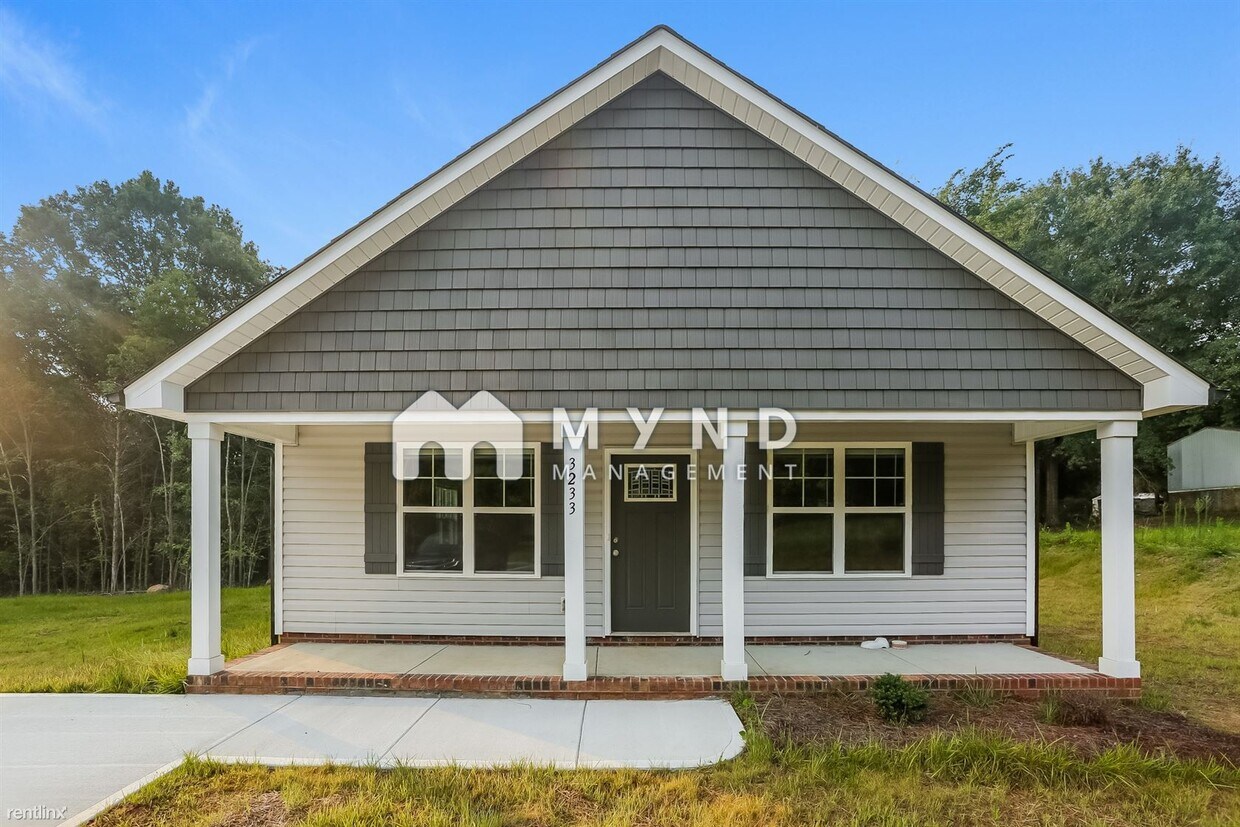 Primary Photo - 3 br, 2 bath House - 3233 Roberta Rd