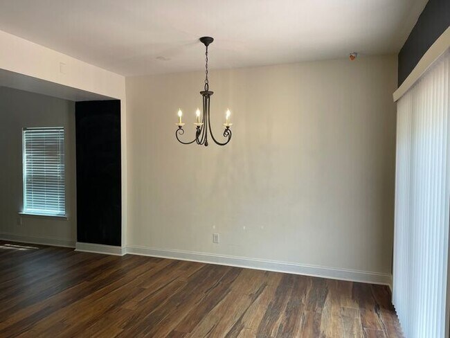 Foto del edificio - Charming 3BR Ranch in Prime Fort Mill