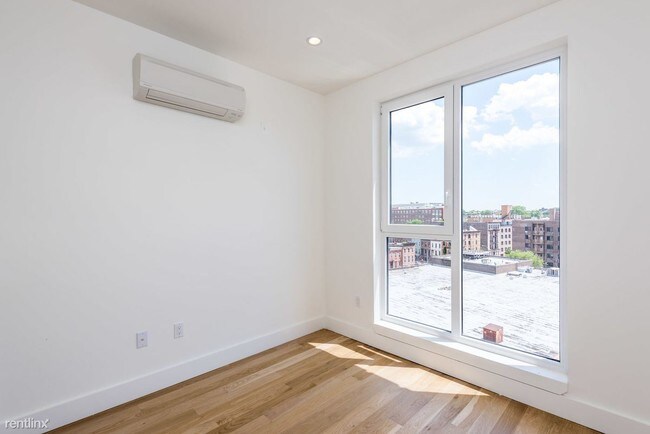Foto del edificio - 1460 Fulton St