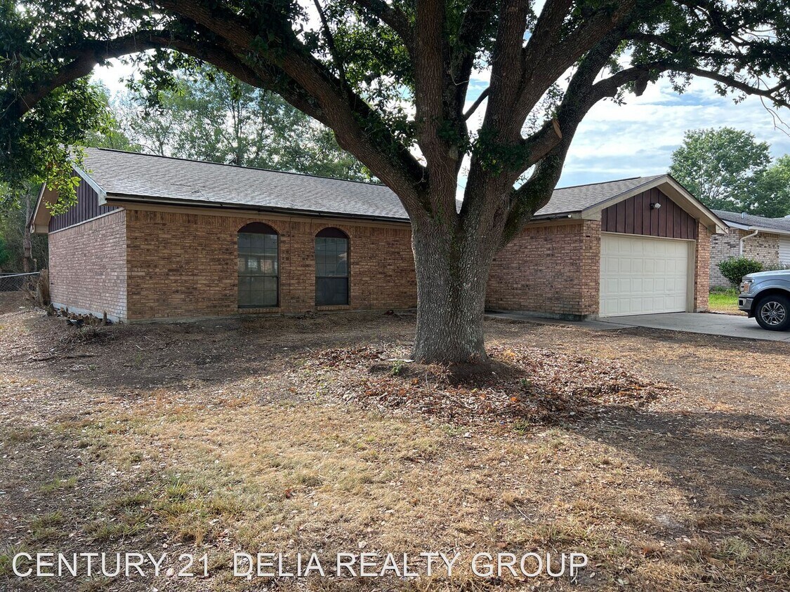 Primary Photo - 3 br, 2 bath House - 2114 Melon Street