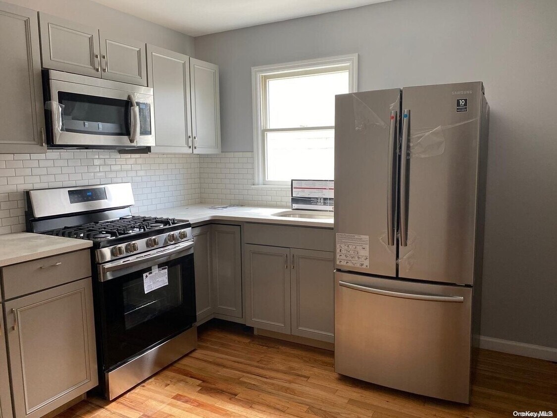 Foto principal - 3109 Skillman Ave