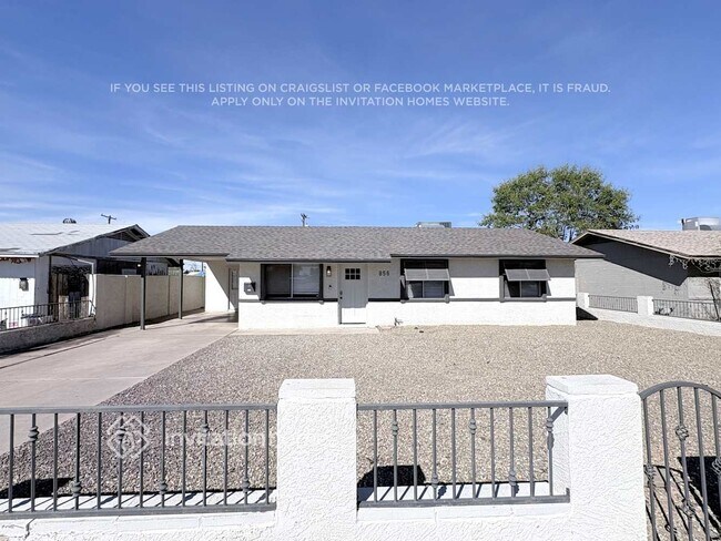 Building Photo - 856 E 9th Ave