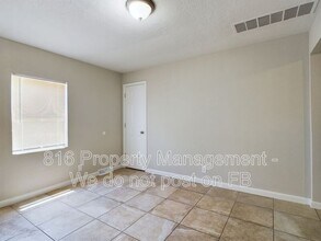 Building Photo - 8720 E Winner Rd