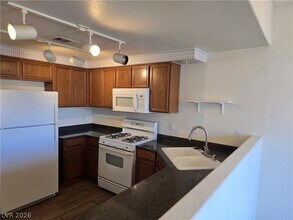 Building Photo - 9303 Gilcrease Ave