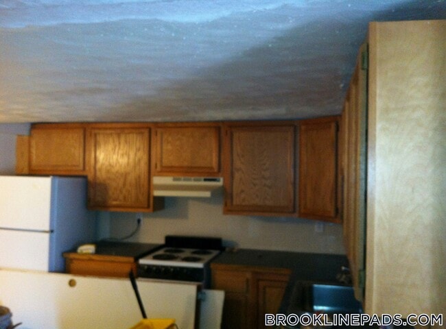 Building Photo - 33 Lancaster Terrace