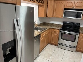 Building Photo - 6051 10th Ave N