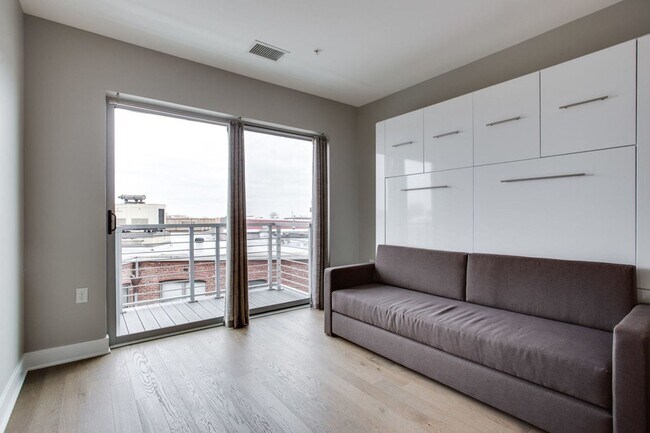 Foto del edificio - 2550 17th St NW