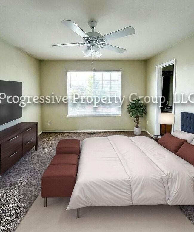 Foto del edificio - Beautiful 4-Bedroom Gem in the Heart of Briargate!