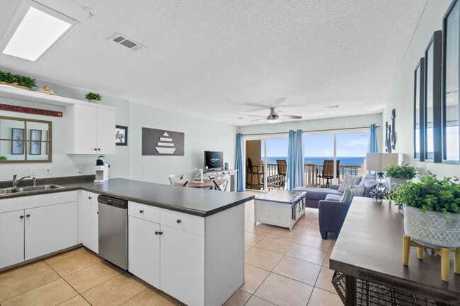 Building Photo - 462 Abalone Ct