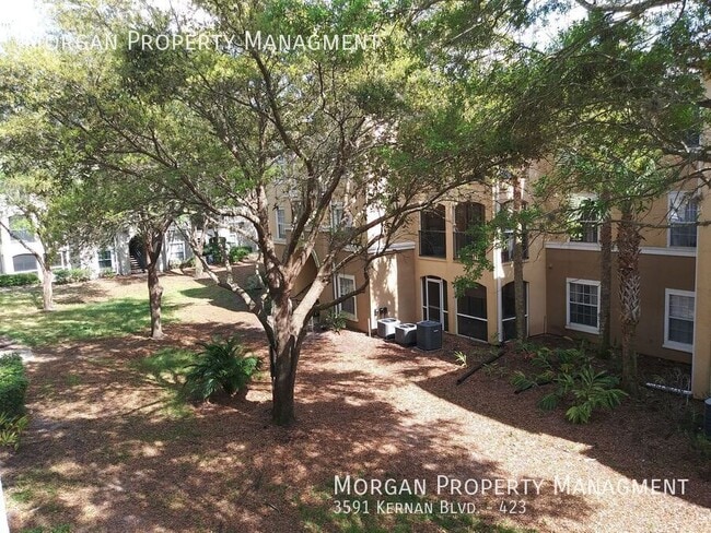 Foto del edificio - 3591 Kernan Blvd S