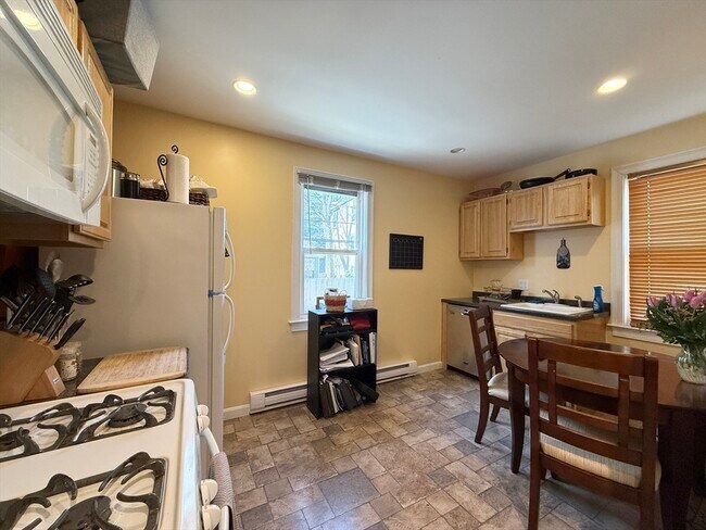 Foto del edificio - 295 Allston St