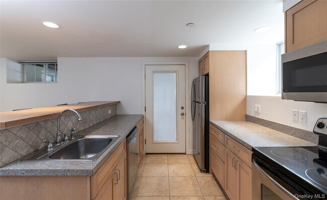 Foto del edificio - 40 Prospect St