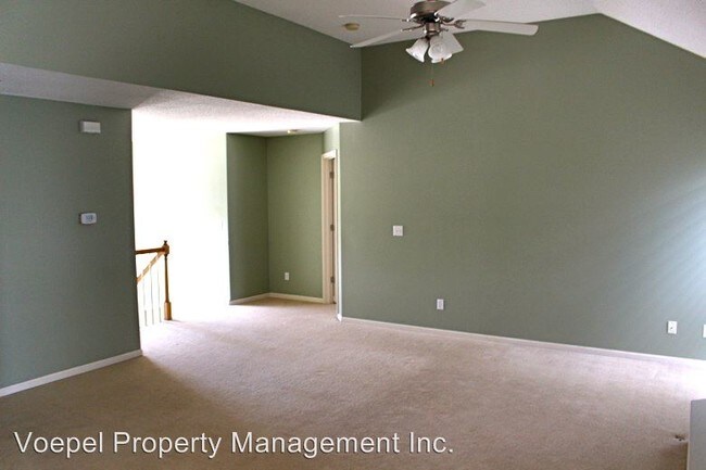 Building Photo - 1037 Red Maple Dr