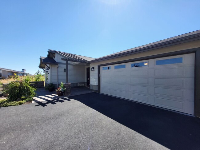 Foto del edificio - 4581 SW Zenith Point Ct