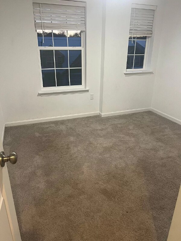 Foto del edificio - 1849 Shady Ln