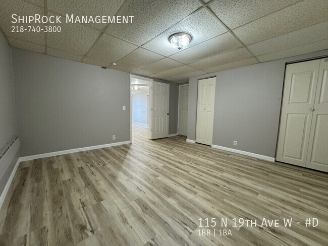 Foto del edificio - 115 N 19th Ave W