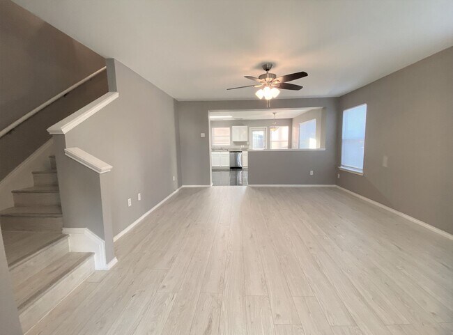 Foto del edificio - Beautiful 3bed/2.5 bath home in a great lo...