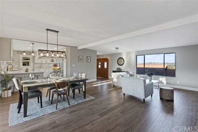 Foto del edificio - 14274 Harvey Ln