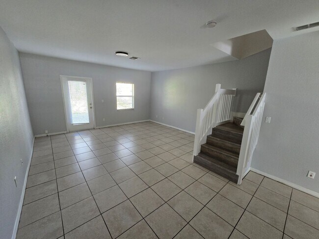 Foto del edificio - Move in Special, Half off 1st Month's Rent!