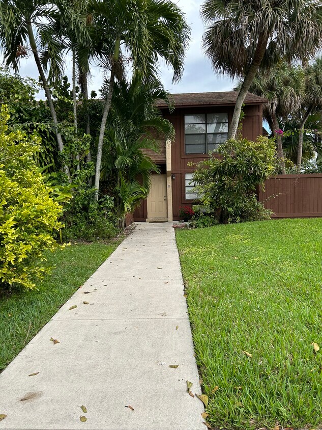 Primary Photo - 6619 SW 116th Pl
