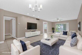 Building Photo - 3360 Spanish Moss Terrace