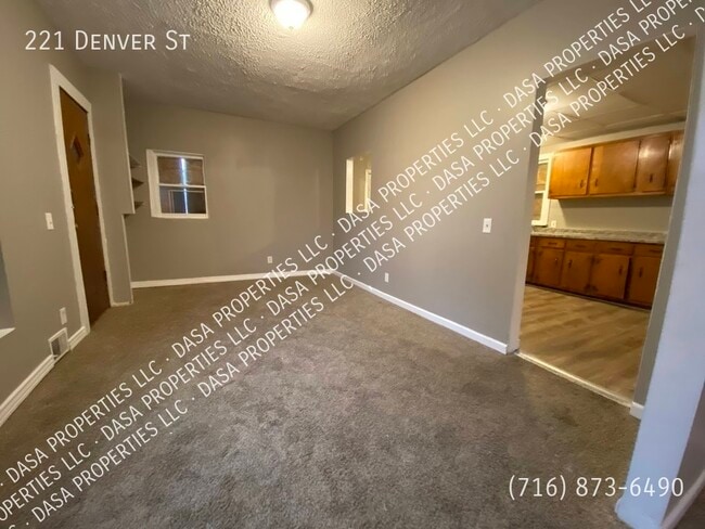Building Photo - 221 Denver - 3 Bed / 1 Bath
