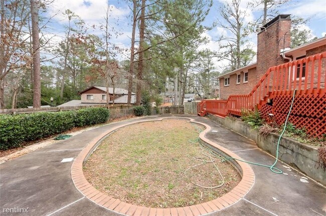 Building Photo - 3 br, 3 bath House - 3239 Clearview Drive Sw