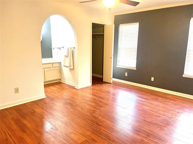 Foto del edificio - 3005 Peachtree Ln